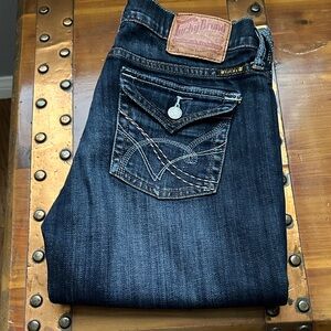 Lucky Brand straight leg jeans. Size 4.